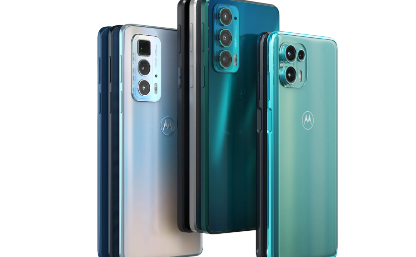 How Motorola Edge 20 Gesture Controls and Adaptive Display Enhance Daily Use