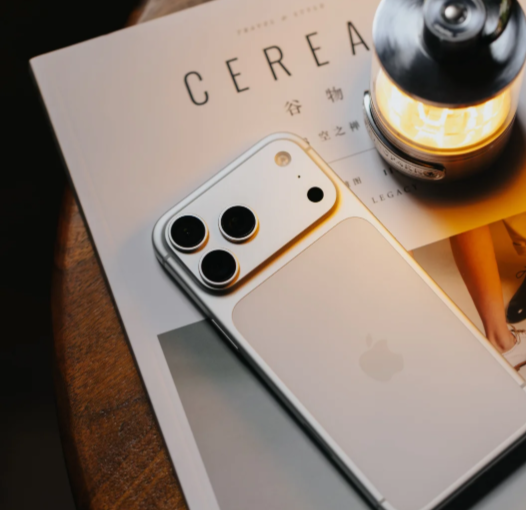 Does iPhone Have a Barometer? Complete Sensor Guide for Users