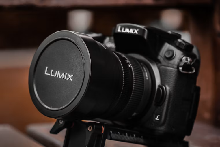 Lumix battery charger green light flashing troubleshooting guide