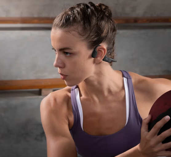 Why Are Open-Ear Headphones Gaining Attention Among Tech Consumers?